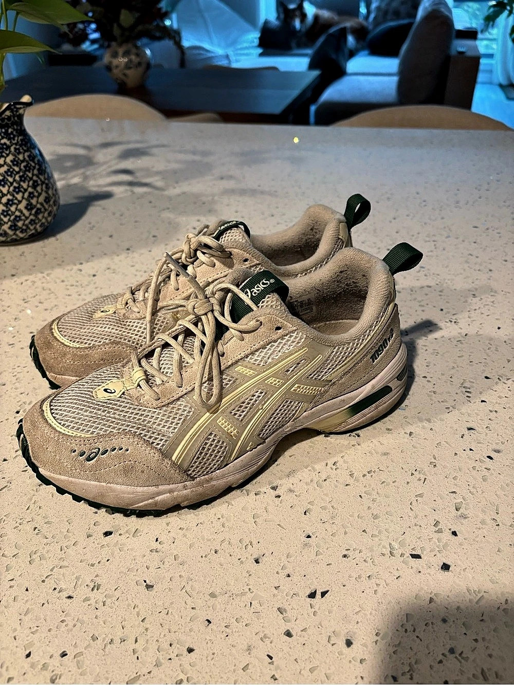 ASICS GEL-1090v2 Athletic Shoes in Green